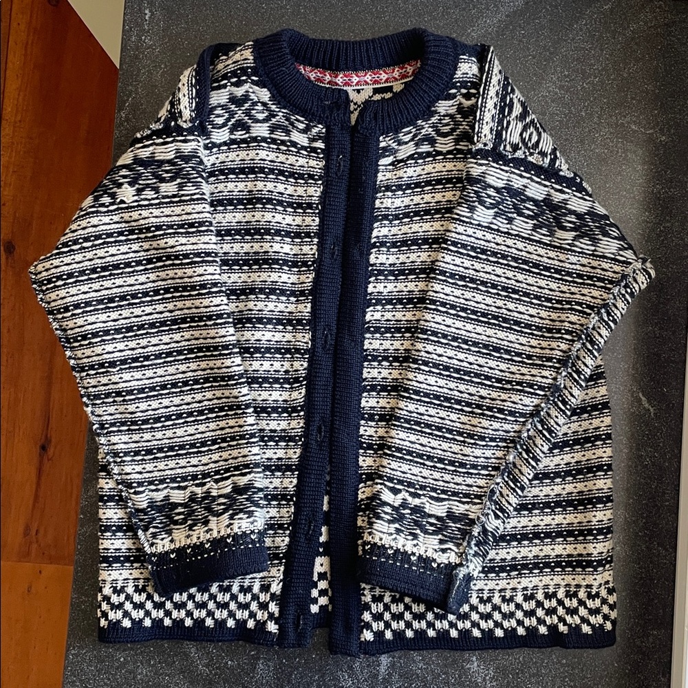 EUC Dale of Norway Cardigan Size Women’s Small (S) Navy, White, Red Button-Front - Picture 10 of 13